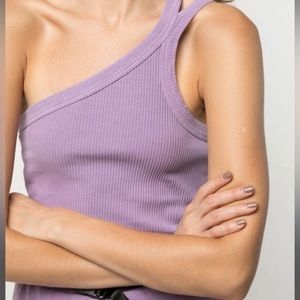 John Elliot top